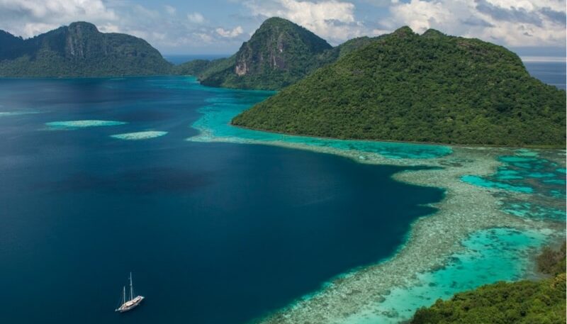 Wayag archipelago