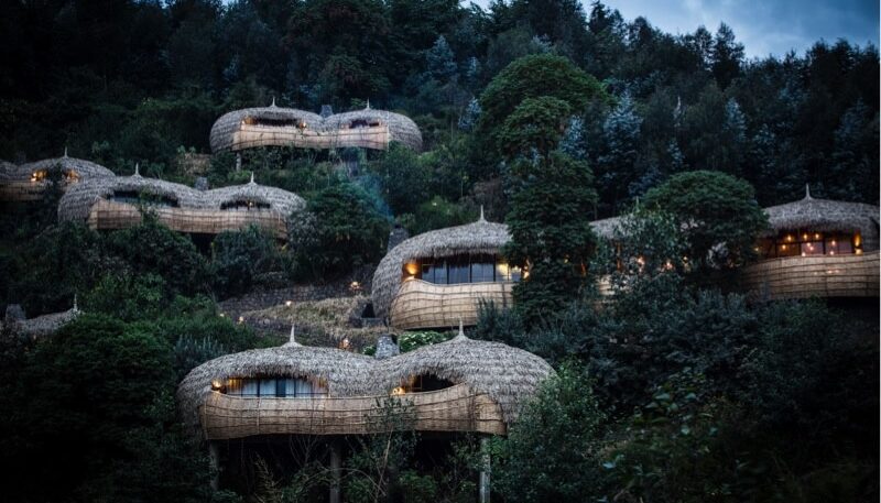 Welcome at the lodge and first exploration