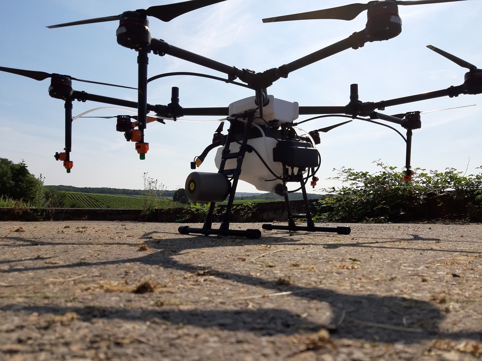 Luxaviation Group and Domaine L&R Kox fly drone pilot project for the spraying of vineyards in Luxembourg