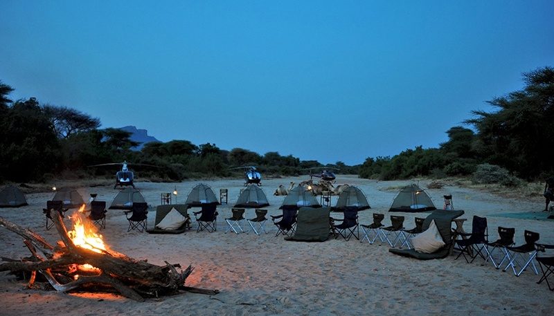 Elephant sanctuary, Singing Wells and a night under the stars