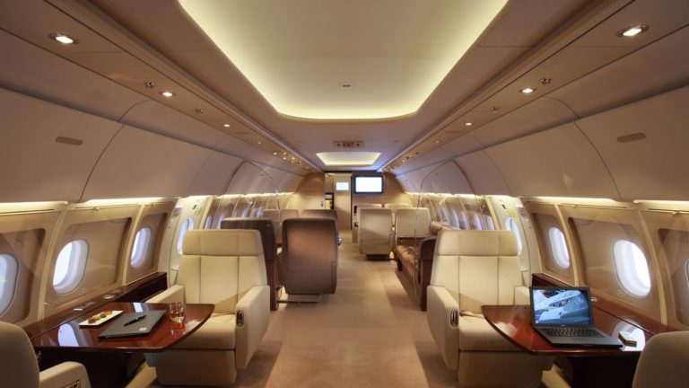 business flight charter