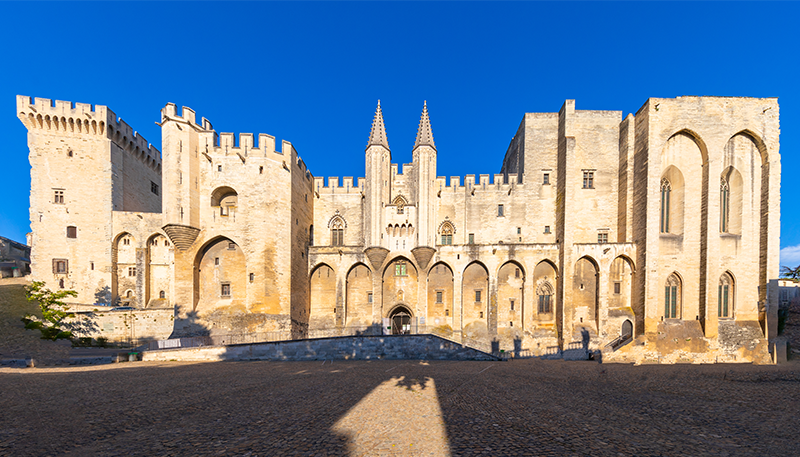 AVIGNON: City of Popes & Provence - Land of Olive Trees